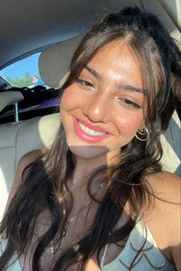 Mia T